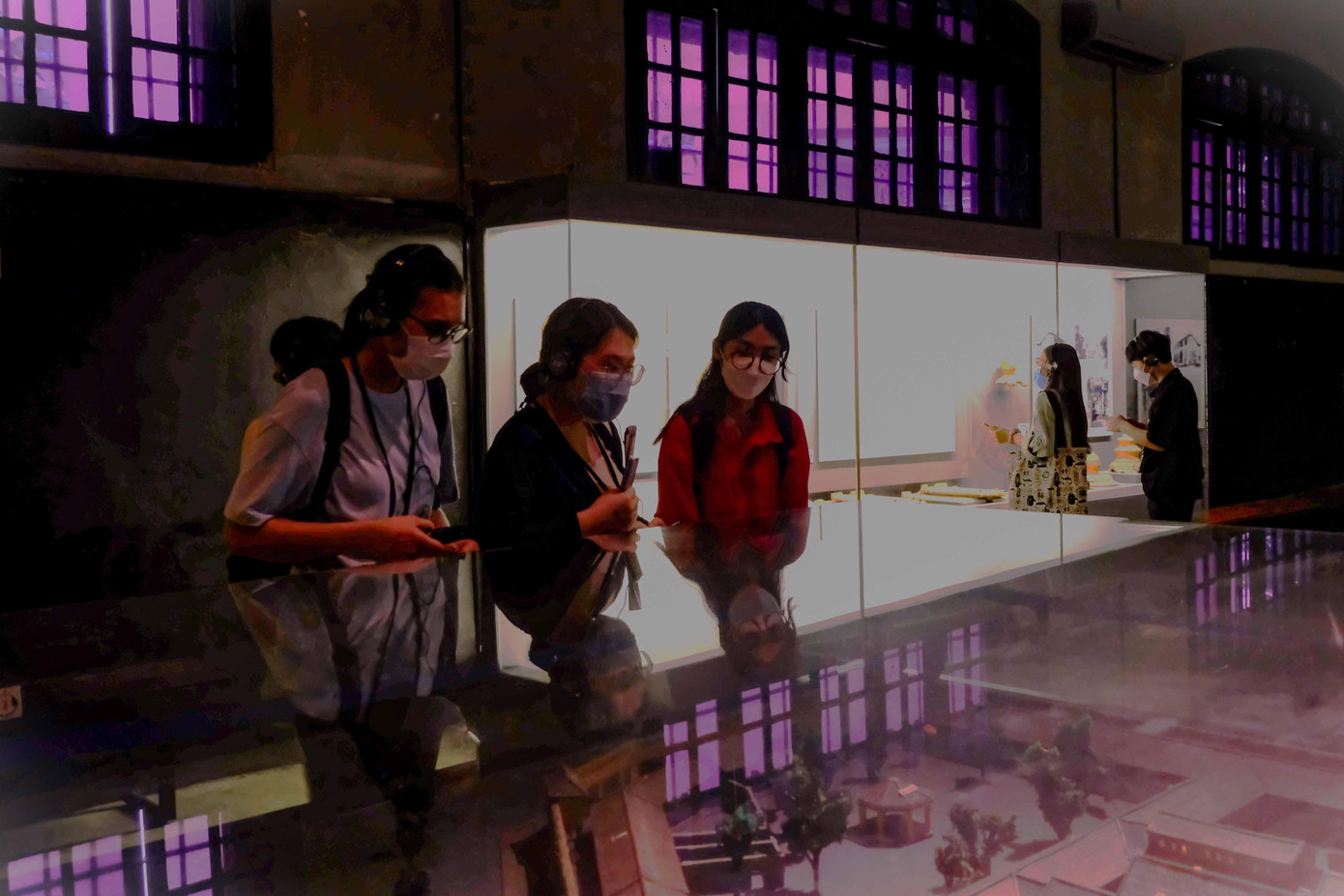 Mô hình khung cảnh Nhà tù Hỏa Lò