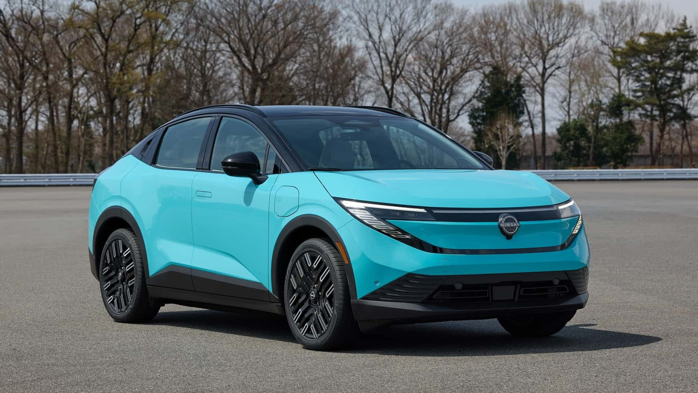 Mẫu ô tô điện Nissan Leaf 2026 được trang bị hệ thống làm mát pin bằng chất lỏng, giúp hạn chế việc pin xuống cấp so với các thế hệ trước. Ảnh: Nissan. Mẫu ô tô điện Nissan Leaf 2026 được trang bị hệ thống làm mát pin bằng chất lỏng, giúp hạn chế việc pin xuống cấp so với các thế hệ trước. Ảnh: Nissan.