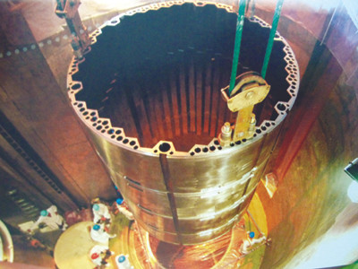 Lắp ráp một lò phản ứng hạt nhân Nga tại Trung Quốc