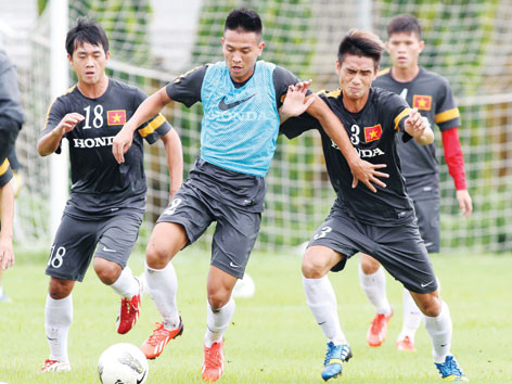 Các cầu thủ U23 tích cực tập luyện cho mục tiêu vào chung kết SEA Games 27. ảnh: VSI