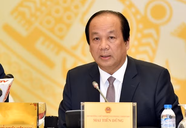Bộ Chính trị quyết định thi hành kỷ luật Khiển trách ông Trịnh Đình Dũng và ông Mai Tiến Dũng.