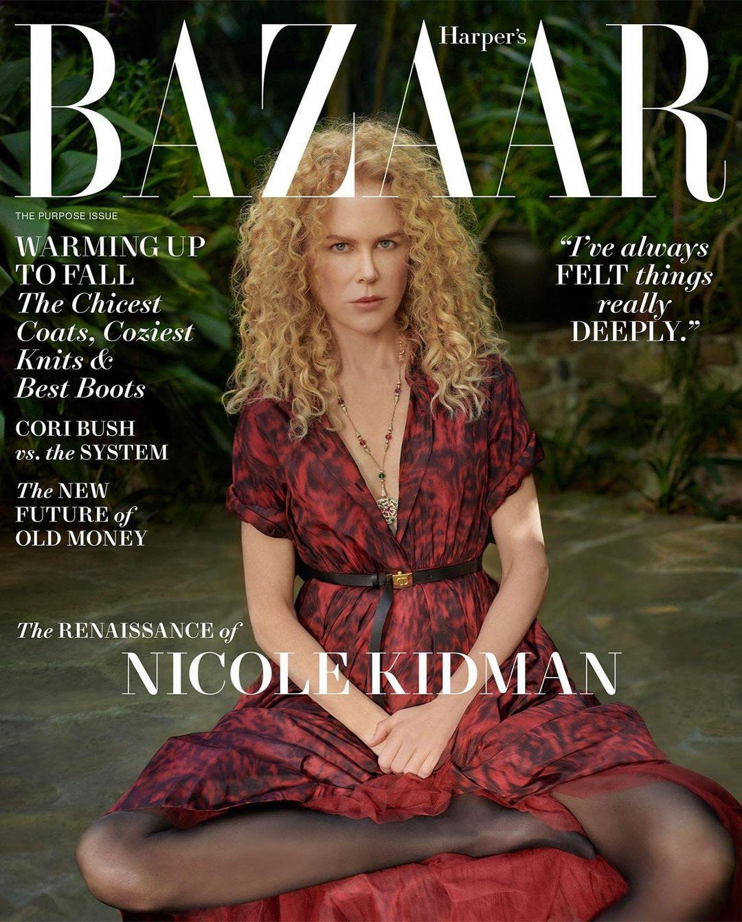 Mới đây, Harper's Bazaar tung bộ ảnh mới của Nicole Kidman với vai trò gương mặt trang bìa cho ấn phẩm tháng 10. Trong bộ ảnh, nữ diễn viên 6x gây ấn tượng với sắc vóc "không tuổi", mái tóc vàng xoăn bồng bềnh và đôi mắt xanh hút hồn.