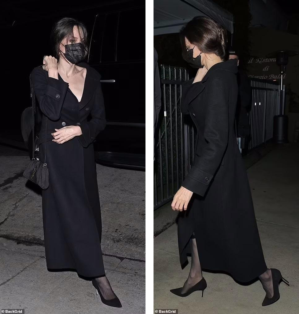 Trong khi đó, Angelina chưa từng chia sẻ gì về The Weeknd. Cô đang trong cuộc chiến pháp lý căng thẳng với chồng cũ Brad Pitt về tranh chấp quyền nuôi con. Gần đây, phía Brad Pitt còn đâm đơn kiện vợ cũ vì cố tình giấu việc bán cổ phần trong tài sản chung.