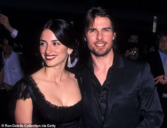 Penelope Cruz (2001-2004): Tài tử 6x gặp mỹ nhân Tây Ban Nha lần đầu trên phim trường Vanilla Sky năm 2000 và chính thức hẹn hò sau khi ly hôn Nicole. Hai người “đường ai nấy đi” trong hòa bình vào năm 2004. Có thông tin, họ đã bí mật đính hôn.