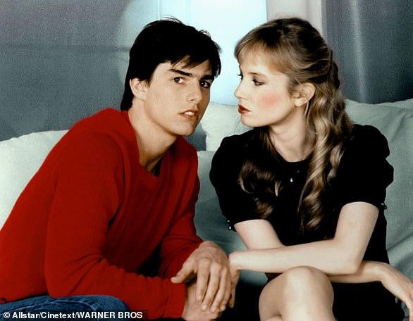 Rebecca De Mornay (1983-1985): Tom và Rebecca được cho là nảy sinh tình cảm trong quá trình quay “Risky Business” vào năm 1983. Tuy nhiên, cũng như hai người đẹp trên, Rebecca không gắn bó với tài tử sinh năm 1962 lâu dài.