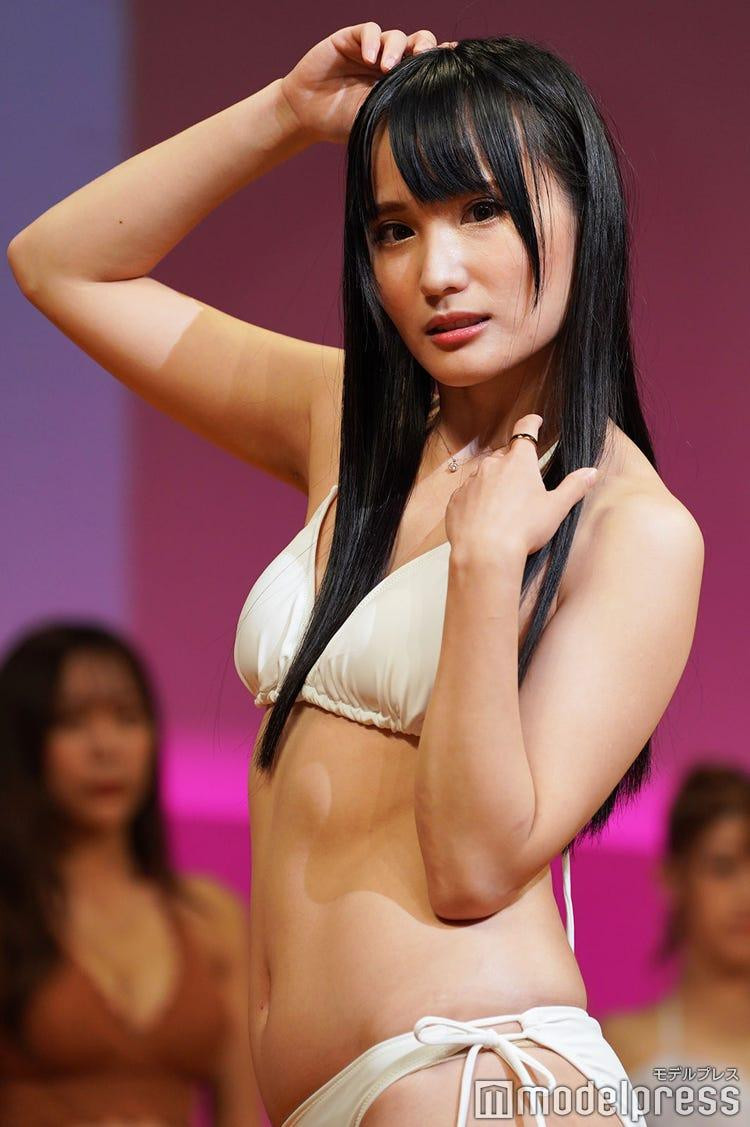 Hikari Fujiwara xếp hàng 2 ở vòng thi thử thách.