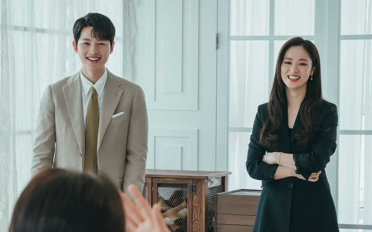 Chia sẻ công việc, phân công nhiệm vụ rõ ràng và công bằng sẽ giúp giảm bớt căng thẳng và tạo ra sự hợp tác tốt hơn.