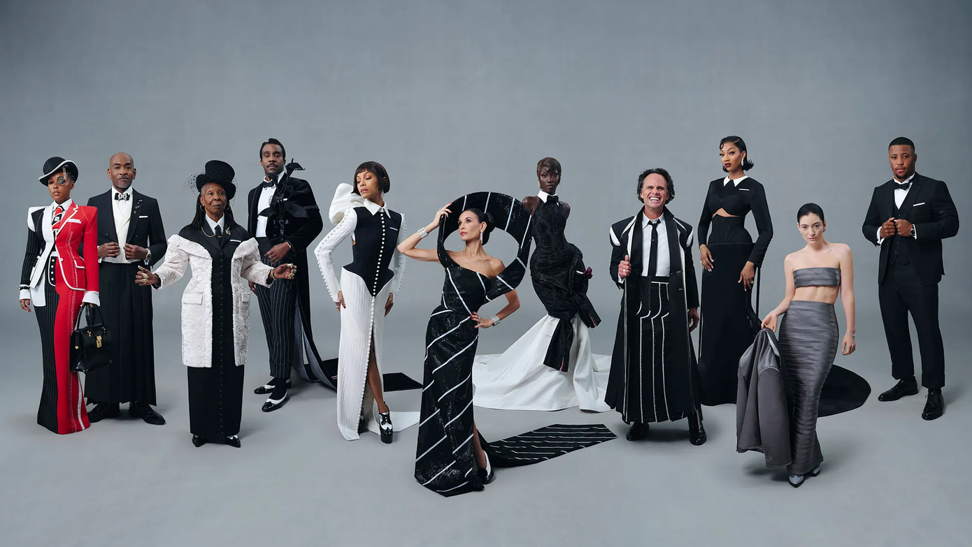 Khách mời của nhãn hàng Thom Browne tại Met Gala năm nay.