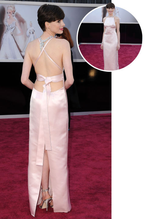 Sao Hollywood khoe đường cong “hút mắt” với váy hở lưng ảnh 7