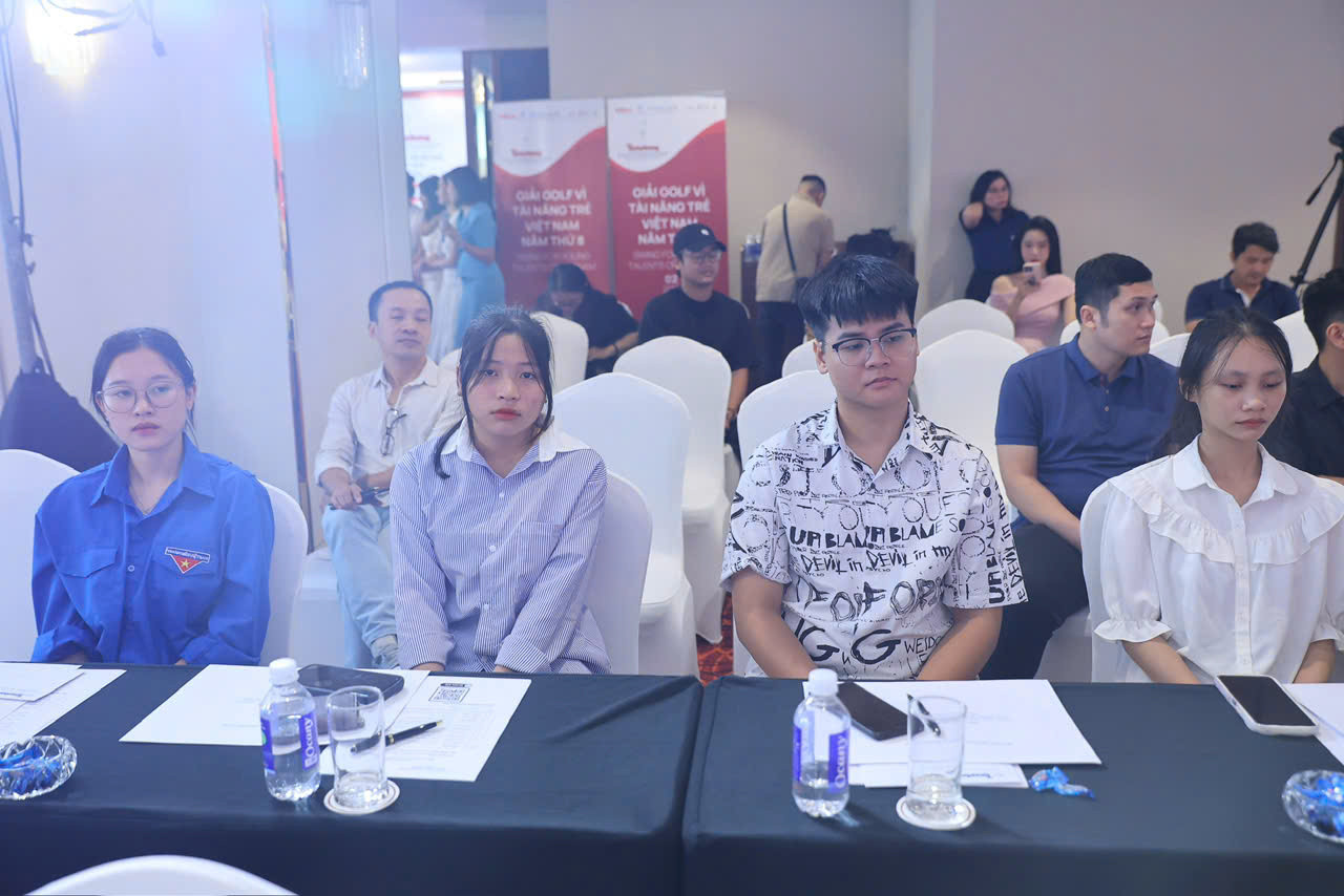 Khởi động Tiền Phong Golf Championship - Vì Tài năng trẻ Việt Nam ảnh 31 Khởi động Tiền Phong Golf Championship - Vì Tài năng trẻ Việt Nam ảnh 31