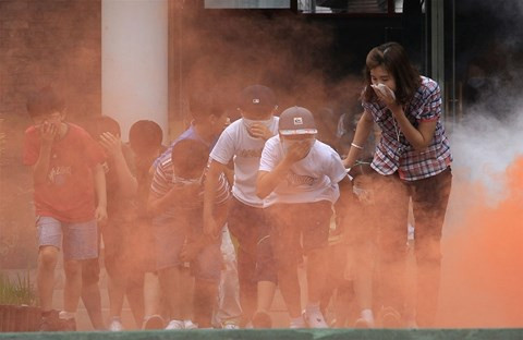 9 kỹ năng thoát khỏi đám cháy ở chung cư bạn nên biết ảnh 1