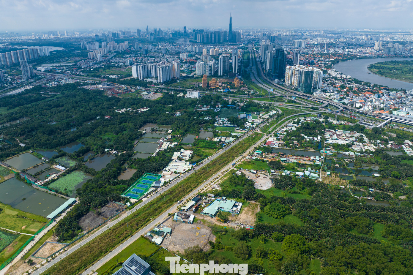 Lãnh đạo Sở VHTT cho biết đã trình UBND TP Thủ Đức xem xét thẩm định, phê duyệt đồ án quy hoạch phân khu tỷ lệ 1/2000 Khu liên hợp thể dục thể thao quốc gia Rạch Chiếc.