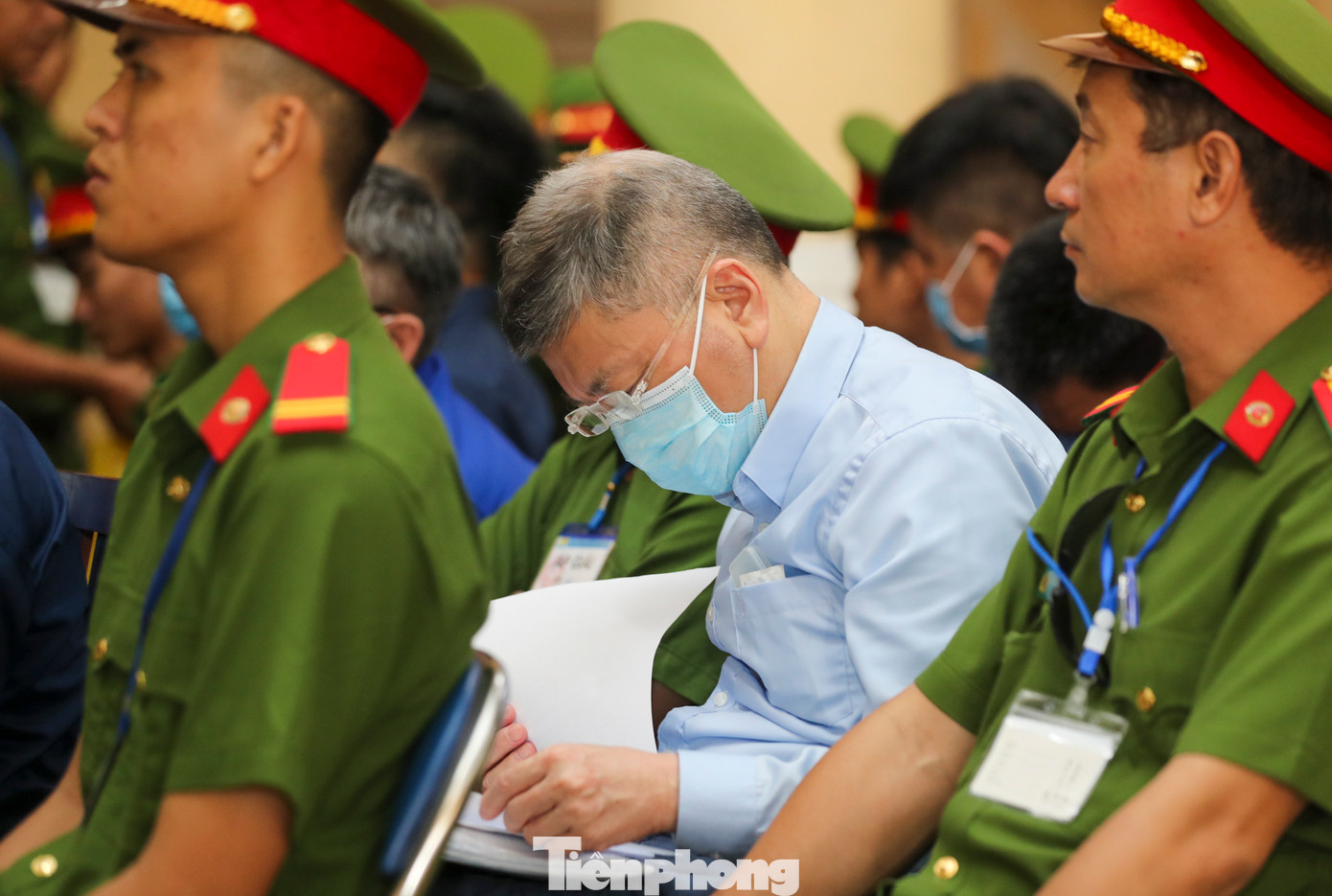 Bị cáo Chu Lập Cơ bị truy tố về tội vi phạm quy định về hoạt động của ngân hàng, hoạt động khác liên quan đến hoạt động ngân hàng.