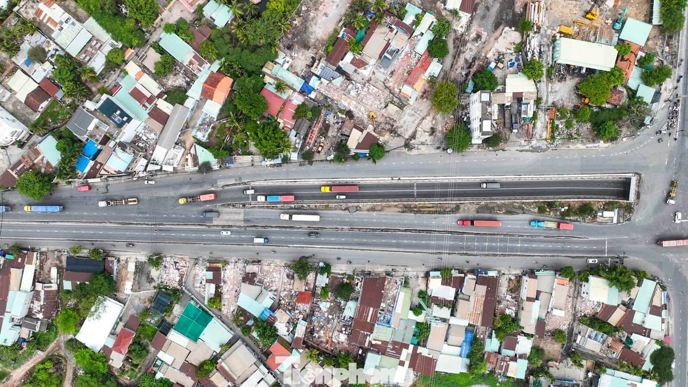 Đoạn đường Nguyễn Thị Định khi mở rộng, được kỳ vọng sẽ đáp ứng được mật độ xe dày đặc ra vào cảng Cát Lái. Ngoài ra tuyến đường sẽ là trục chính kết nối cầu Cát Lái (nối TPHCM với Đồng Nai) xây dựng trong thời gian tới.