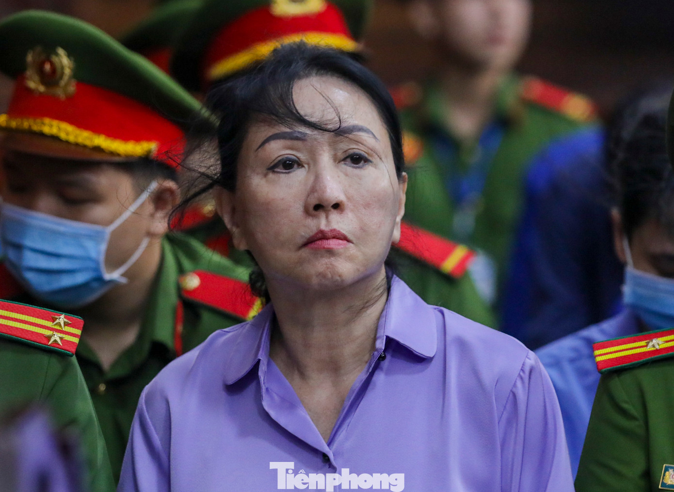 Viện kiểm sát đề nghị hội đồng xét xử tuyên phạt bà Trương Mỹ Lan mức án tử hình tội tham ô tài sản, 20 năm tù về tội đưa hối lộ, 19 - 20 năm tù về tội vi phạm quy định về cho vay trong hoạt động của các tổ chức tín dụng, tổng hình phạt là tử hình.