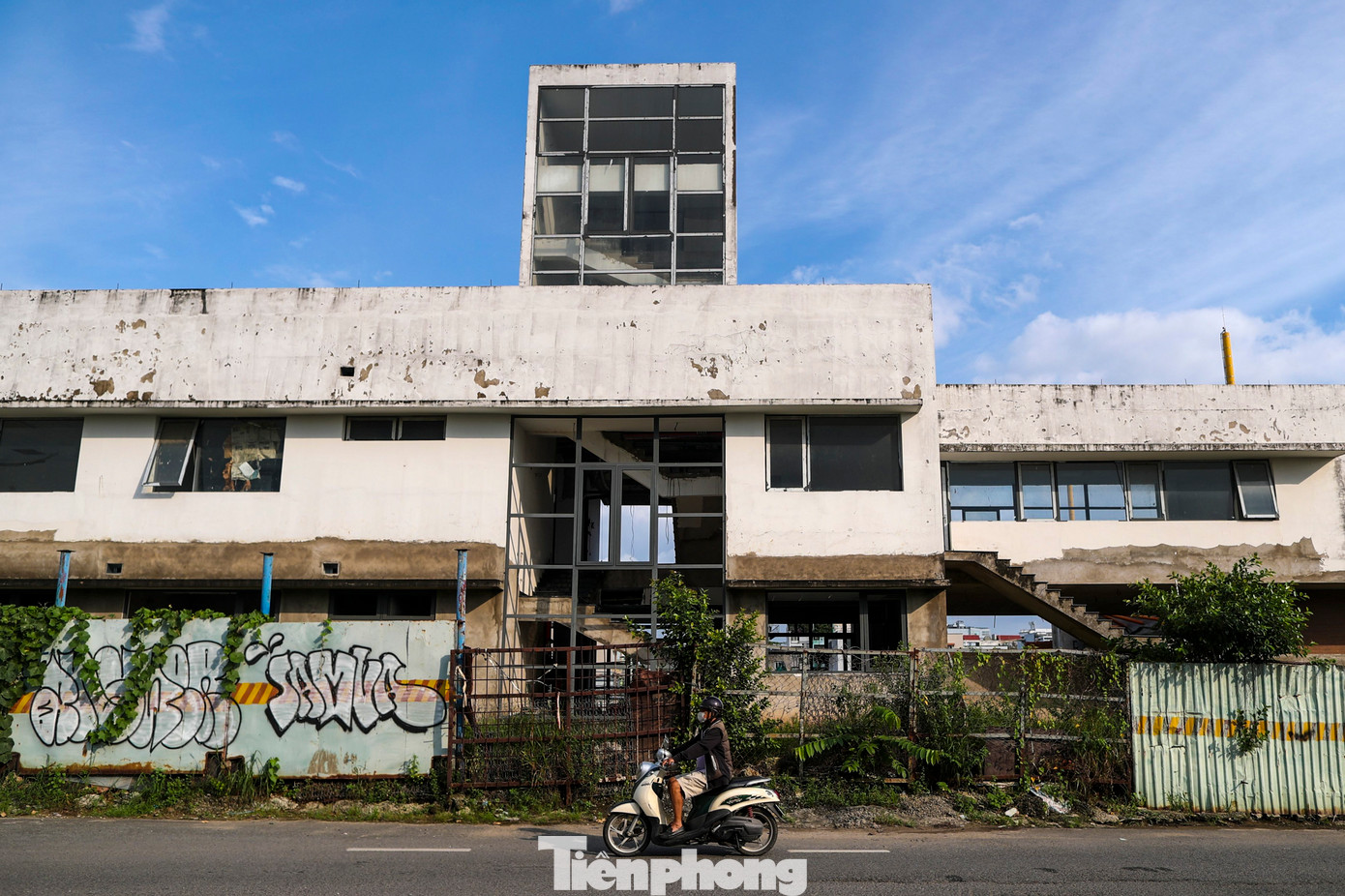 Công trình cống ngăn triều Bến Nghé có chức năng kiểm soát triều chống ngập cho khu vực trung tâm TPHCM.