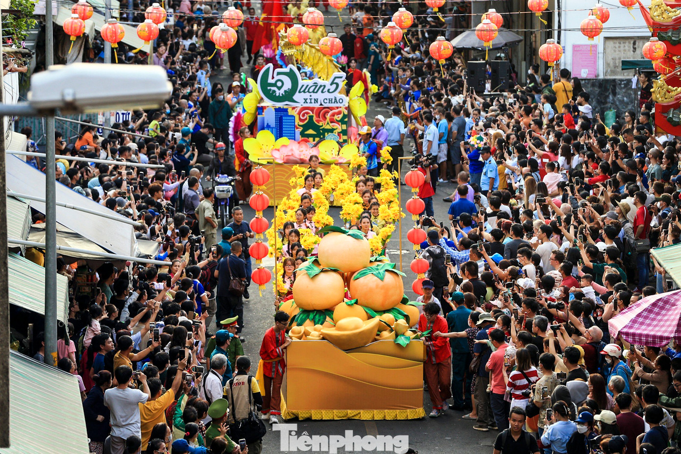 Lễ hội truyền thống rằm tháng giêng ở Chợ Lớn không những mang những ý nghĩa về mặt tinh thần mà còn giúp mọi người gần nhau hơn, cũng như tạo nên một nét đặc sắc cho thành phố.