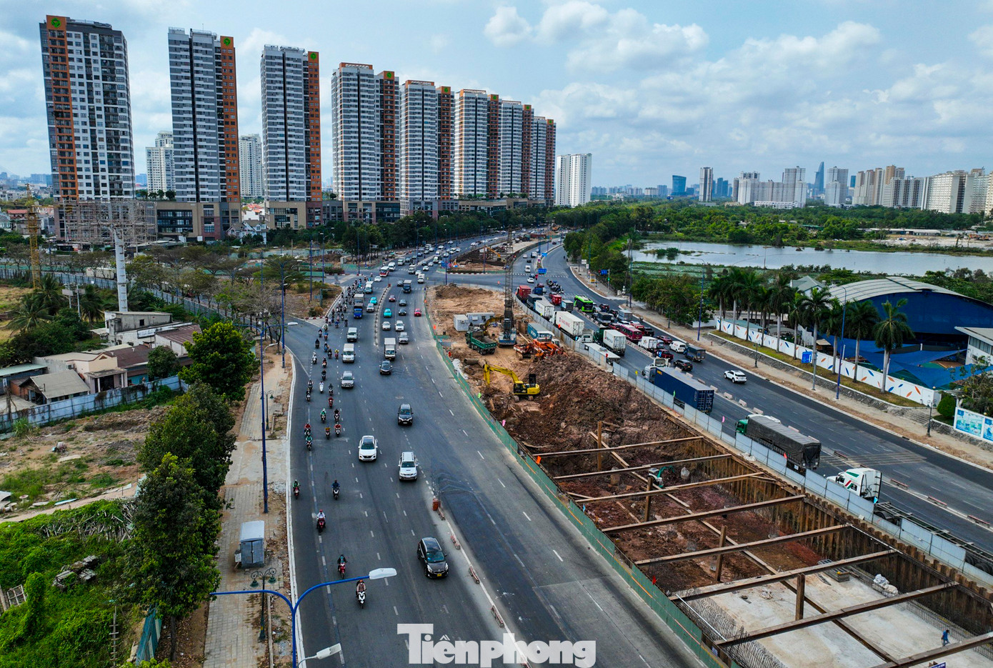 Dự án nút giao thông An Phú có quy mô mặt cắt ngang phần đường 10-12 làn xe, phần hầm 4 làn xe chạy hai chiều, các cầu vượt mỗi nhánh 2 làn xe. Sau khi hoàn thành kỳ vọng giảm ùn tắc ở cửa ngõ phía Đông TPHCM.