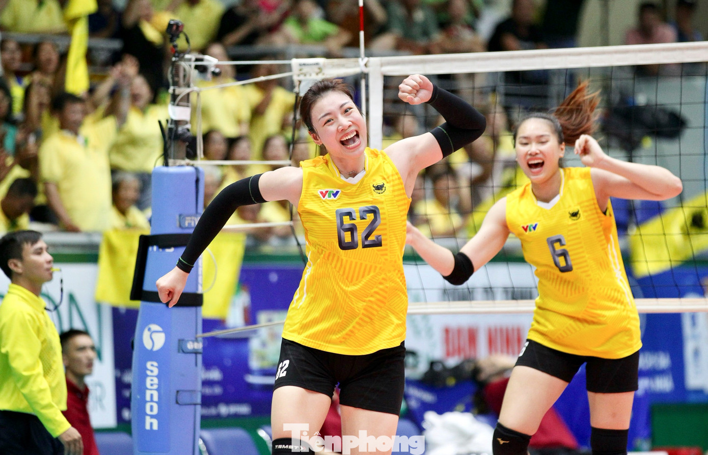 Không chỉ tài năng, Chen Peiyan còn đốn tim người hâm mộ nhờ nụ cười duyên dáng và thân thiện.