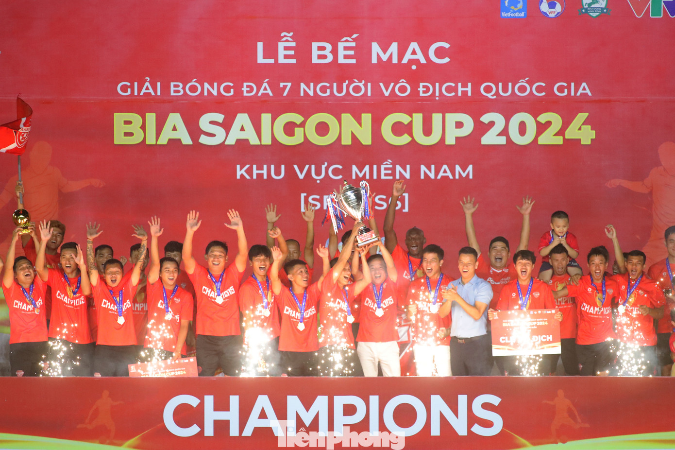 Dưới sự dẫn dắt của HLV Tuấn Anh, An Biên đã mang đến một lối chơi đẹp mắt, vượt trội hoàn toàn so với các đội thủ có khả năng cạnh tranh chức vô địch.