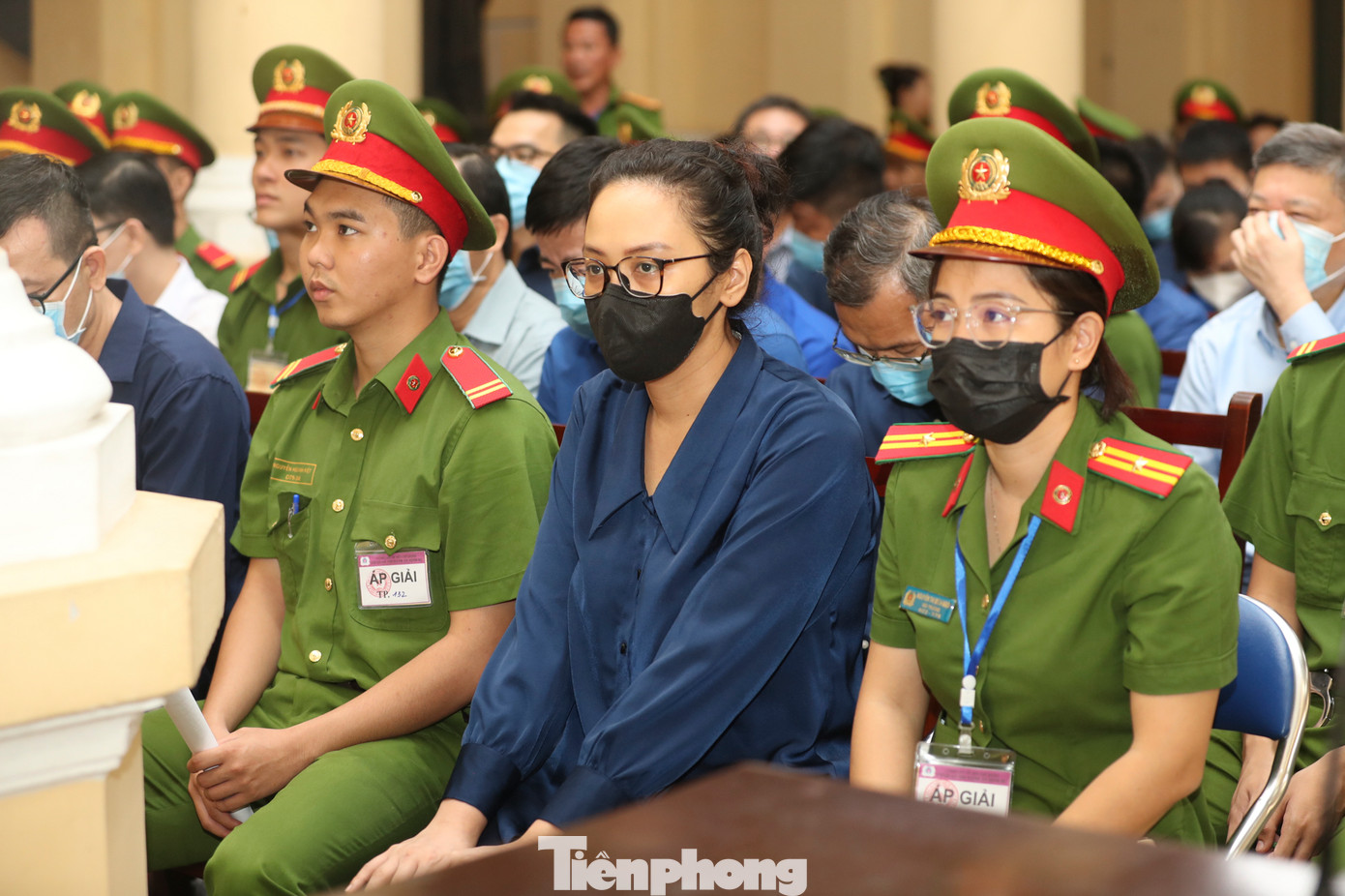 Bị cáo Trương Huệ Vân được cho là đã giúp sức cho bà Trương Mỹ Lan chiếm đoạt 1.088 tỉ đồng tại ngân hàng SCB.