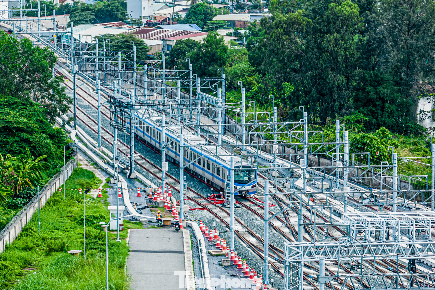 Các đoàn tàu sau thời gian vận hành sẽ được tập trung về depot Long Bình (TP Thủ Đức). Nơi đây sẽ diễn ra các hoạt động kiểm tra, sửa chữa, bảo dưỡng nhằm đảm bảo cho các đoàn tàu luôn trong tình trạng tốt, sẵn sàng phục vụ hành khách.