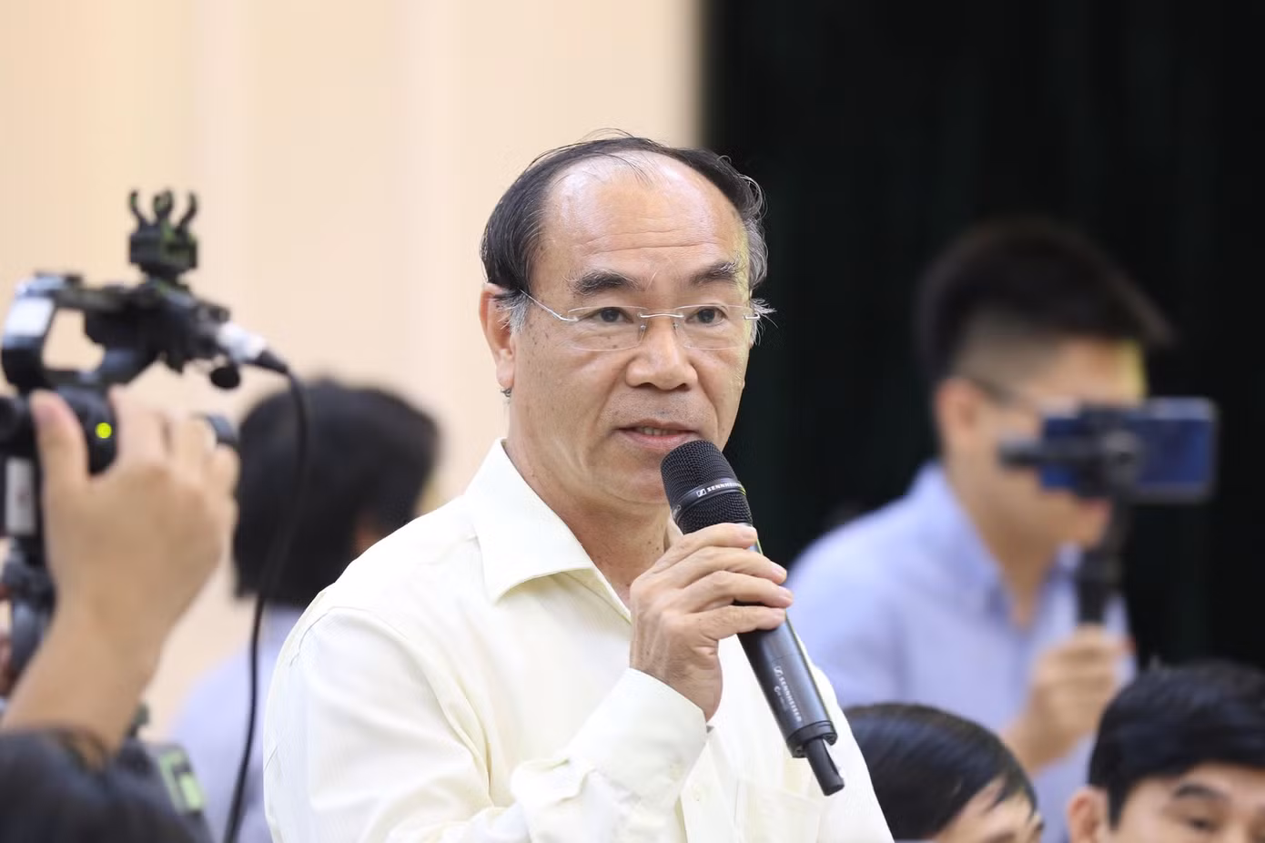Bộ GD&ĐT họp báo nóng thi THPT 2019: Chưa thấy gian lận có tổ chức ảnh 1