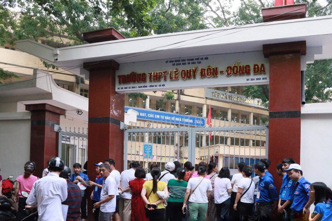 Ngày đầu thi THPT 2019: Siết chặt an ninh, cập nhật giải đề thi Ngữ Văn ảnh 31