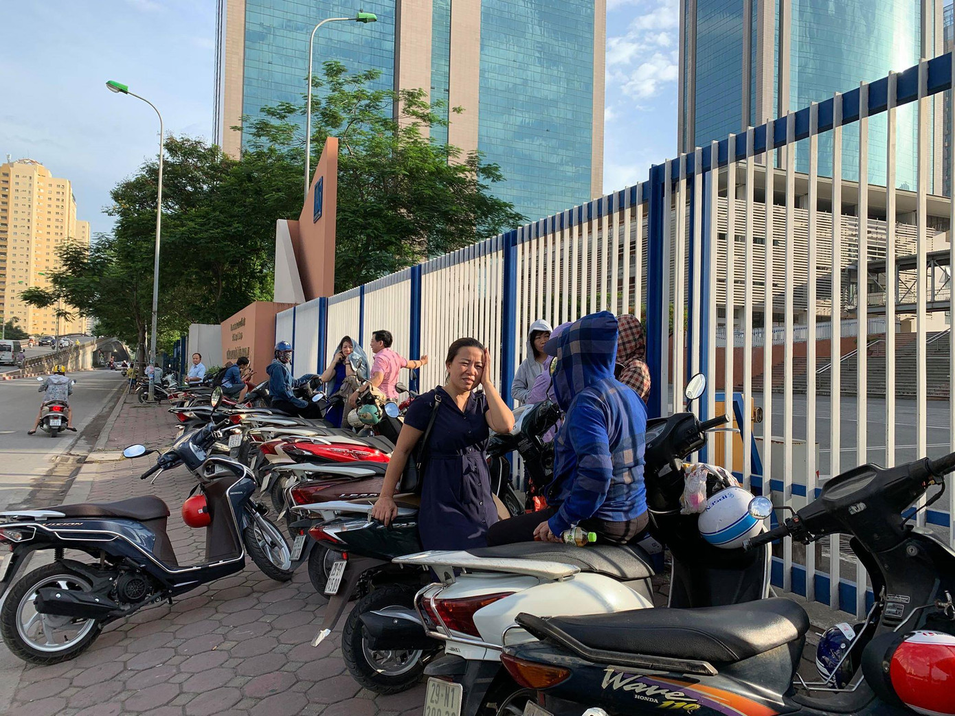 Đề Ngoại ngữ dễ thở, nhiều thí sinh thở phào tự tin đạt 8 điểm ảnh 62