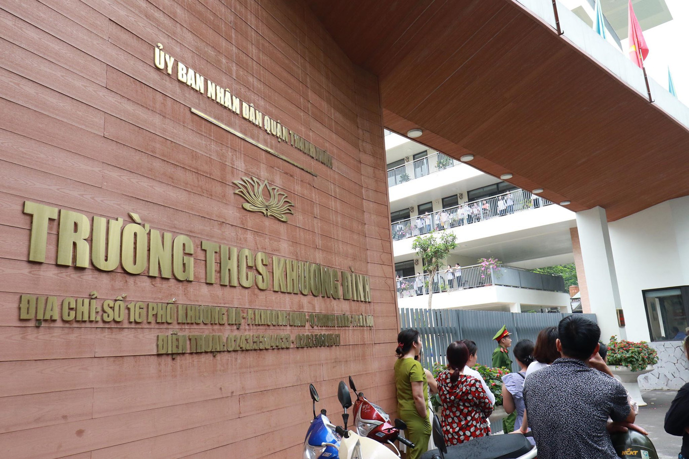 Hàng triệu học sinh cả nước bước vào cuộc đua lớp 10 nóng bỏng ảnh 6