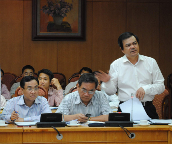 Đại diện Tổng Cty HUD khẳng định ngay trong quý II-2013 sẽ khởi công nhiều dự án nhà ở xã hội. Đại diện Tổng Cty HUD khẳng định ngay trong quý II-2013 sẽ khởi công nhiều dự án nhà ở xã hội