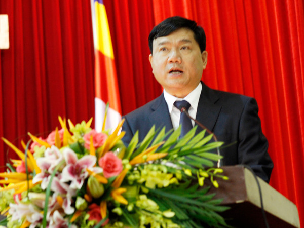 ộ trưởng Bộ GTVT - Phó Chủ tịch Thường trực Uỷ ban ATGT Quốc gia Đinh La Thăng phát biểu tại Lễ cầu siêu. Ảnh: Tuấn Nguyễn