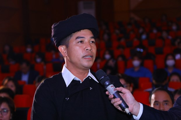 Anh Triệu Văn Hòn, tỉnh Cao Bằng giao lưu với chương trình. Anh Triệu Văn Hòn, tỉnh Cao Bằng giao lưu với chương trình.