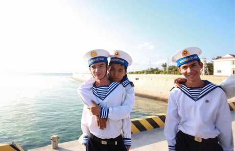 Ấn tượng vẻ đẹp Trường Sa qua bộ ảnh của chàng trai 8X ảnh 15 Ấn tượng vẻ đẹp Trường Sa qua bộ ảnh của chàng trai 8X ảnh 15