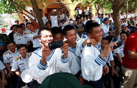 Ấn tượng vẻ đẹp Trường Sa qua bộ ảnh của chàng trai 8X ảnh 16 Ấn tượng vẻ đẹp Trường Sa qua bộ ảnh của chàng trai 8X ảnh 16