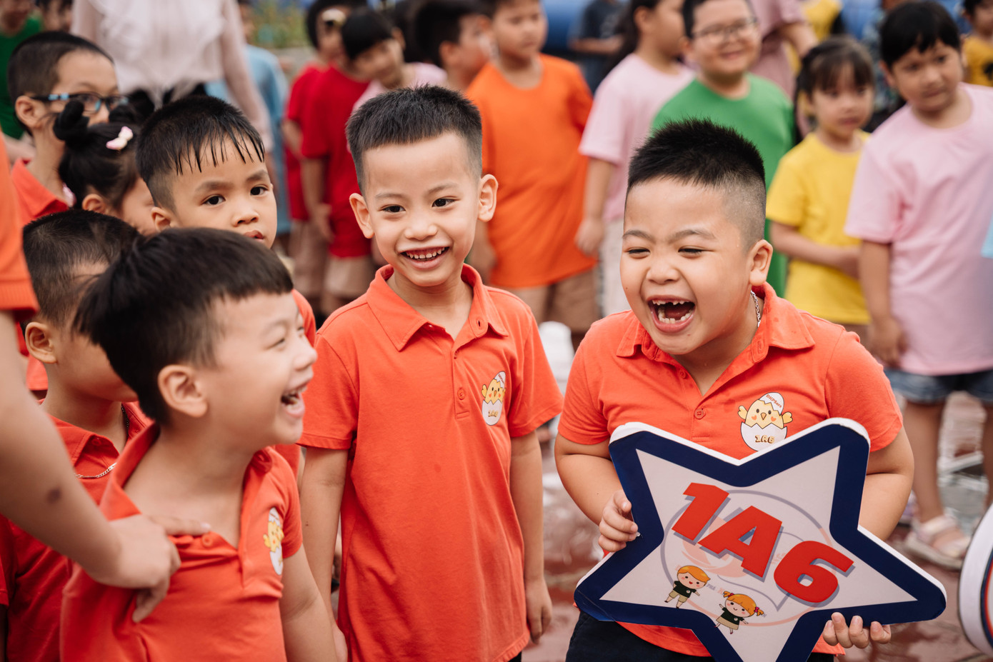 Tổ chức chương trình ngày hội gắn kết lần này Ban Giám hiệu nhà trường không chỉ muốn mang đến cho các em học sinh có được một ngày hội vui chơi, gắn kết mà nhà trường còn muốn các em học sinh được tiếp cận với hoạt động trải nghiệm giáo dục mới mẻ và tiếp cận với các phương pháp trải nghiệm giáo dục thực tế để các em học sinh có thể phát huy tối đa năng lực sáng tạo, biết cách làm việc đội nhóm thông qua trải nghiệm thực tế, ý chí và nghị lực bằng việc vượt qua các thử thách.