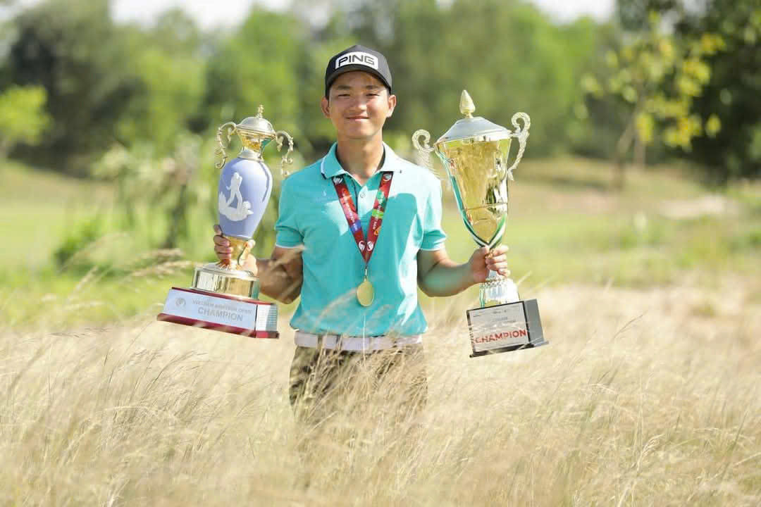 Anh Minh có bộ sưu tập danh hiệu đồ sộ. Ảnh: VGA - Báo Tiền Phong.