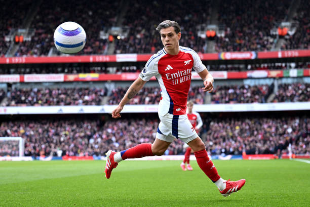 Arsenal thắng trận 'derby London' ảnh 9 Arsenal thắng trận 'derby London' ảnh 9