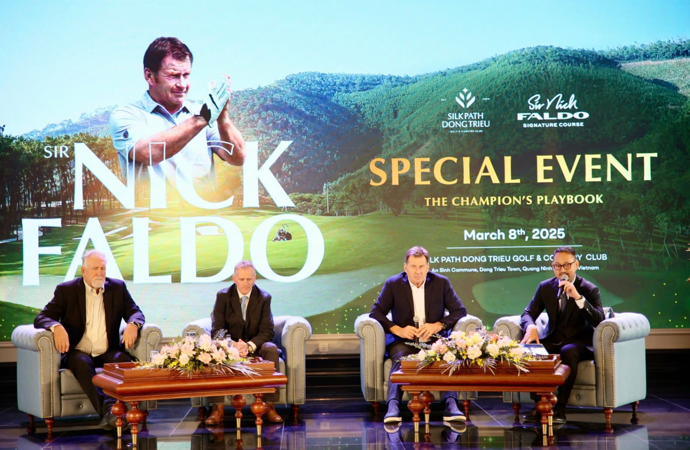 Huyền thoại golf Sir Nick Faldo (thứ 2 từ phải sang) góp mặt tại sự kiện.