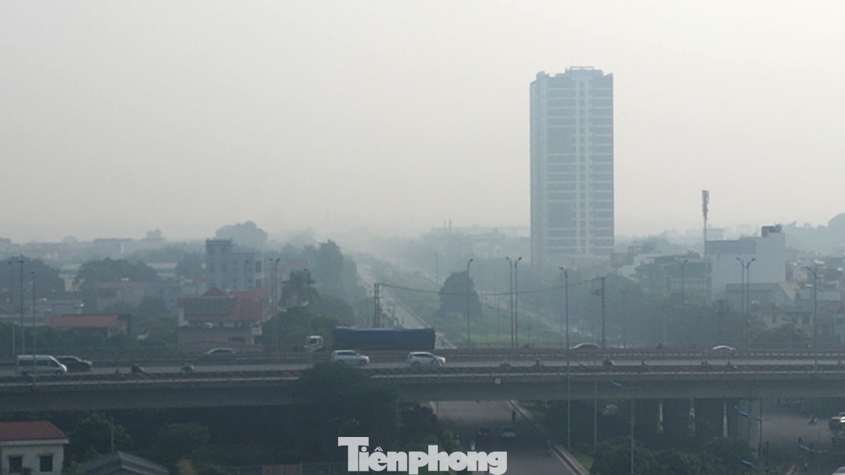 Dự báo chỉ số tia cực tím (UV): Hôm nay, chỉ số UV tại các quận, huyện của thành phố Hà Nội đạt ở mức 2 - 3, mức có nguy cơ gây hại thấp đến trung bình.