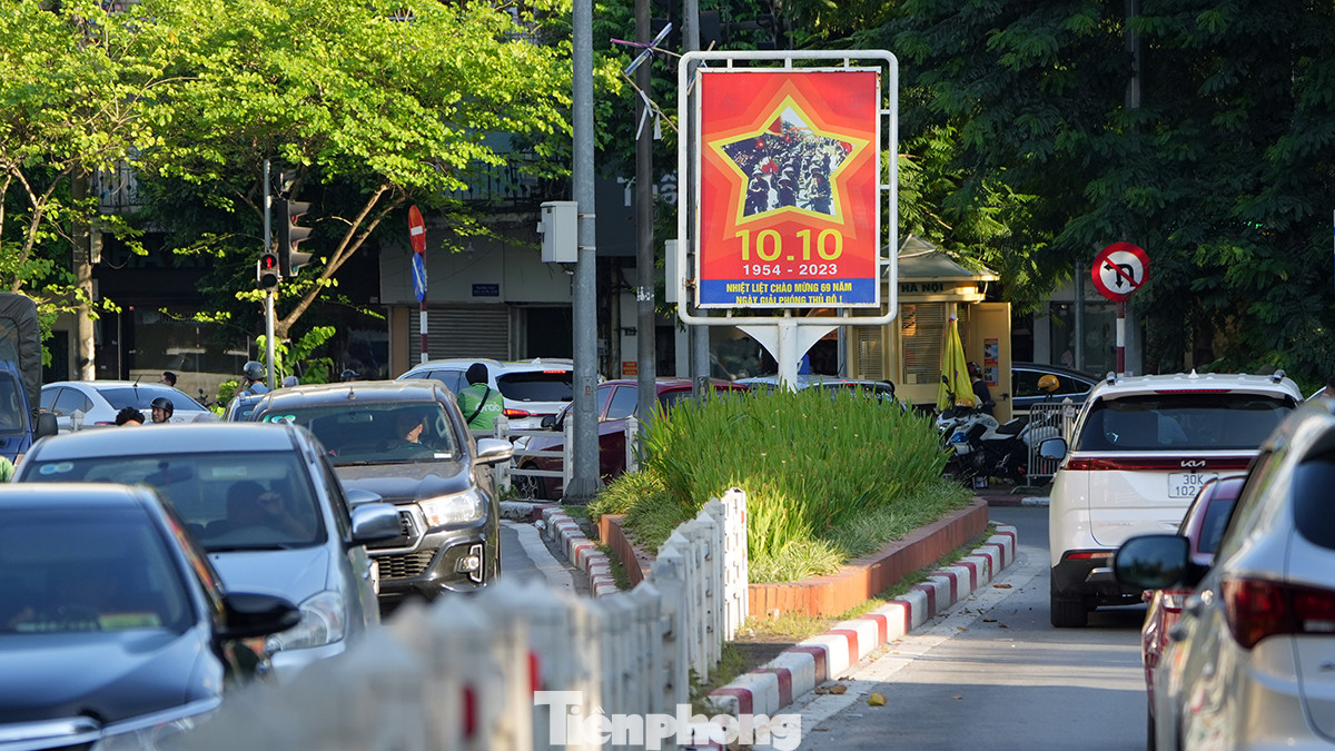 69 năm trôi qua, những kỷ niệm thiêng liêng về Ngày Giải phóng Thủ đô vẫn còn mãi trong dòng chảy ký ức lịch sử.