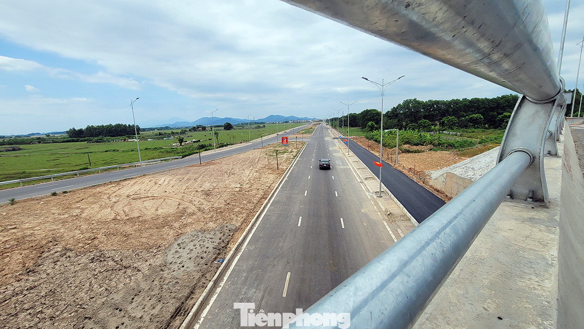 Dự án xây dựng đường nối Khu đô thị vệ tinh Sóc Sơn với QL18 và Đại lộ Võ Nguyên Giáp được UBND thành phố Hà Nội phê duyệt năm 2019 tại Quyết định số 1383/QĐ-UBND.