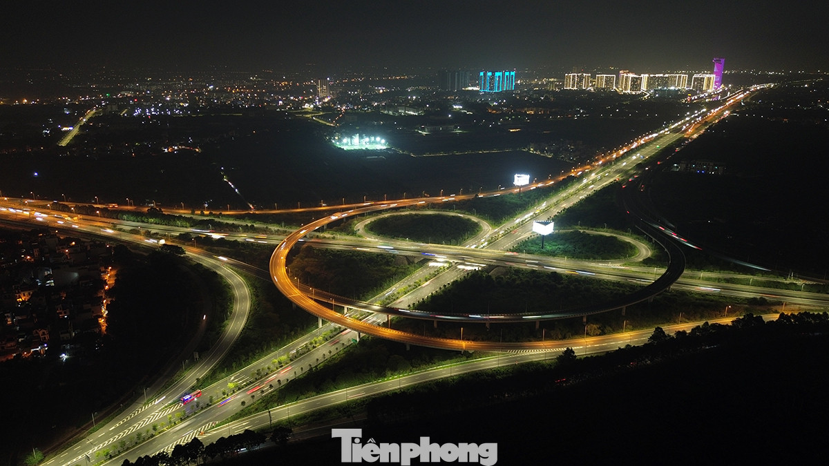 Nút giao Cổ Linh giúp các phương tiện lưu thông hướng cầu Vĩnh Tuy, đường Cổ Linh, đường Vành đai 3 - cầu Thanh Trì kết nối trực tiếp với cao tốc Hà Nội - Hải Phòng và ngược lại, giúp rút ngắn thời gian đáng kể so với việc đi vòng vào đường nhánh. Giảm ùn tắc giao thông, đồng thời từng bước hoàn thiện hệ thống hạ tầng giao thông trên địa bàn thành phố.