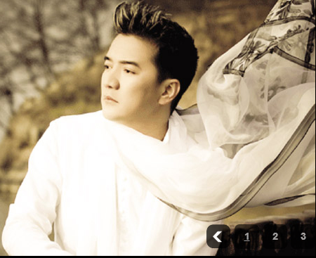 Có lẽ, chưa bao giờ, cái tên “Mr Đàm” ngừng “hot”. Độ “hot” của ông hoàng Việt không chỉ bởi giọng hát, mà còn vì muôn thứ lùm xùm xung quanh đời tư của chàng ca sĩ