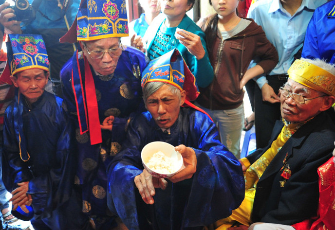 Nồi cơm ngon nhất cuối cùng được chọn ra với tiêu chí cơm dẻo, thơm và rền nhất