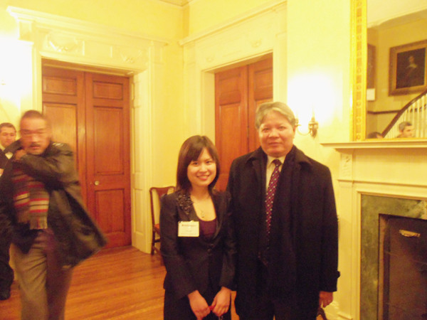 Bộ trưởng Bộ Tư pháp Hà Hùng Cường và Tôn Hà Anh tại Chương trình VELP