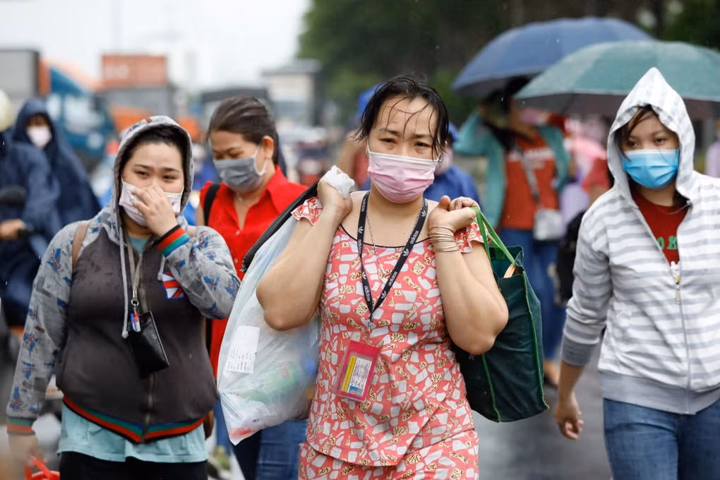 Không phải người lao động nào mất việc cũng được hưởng trợ cấp thất nghiệp (Ảnh minh họa: Hữu Khoa).