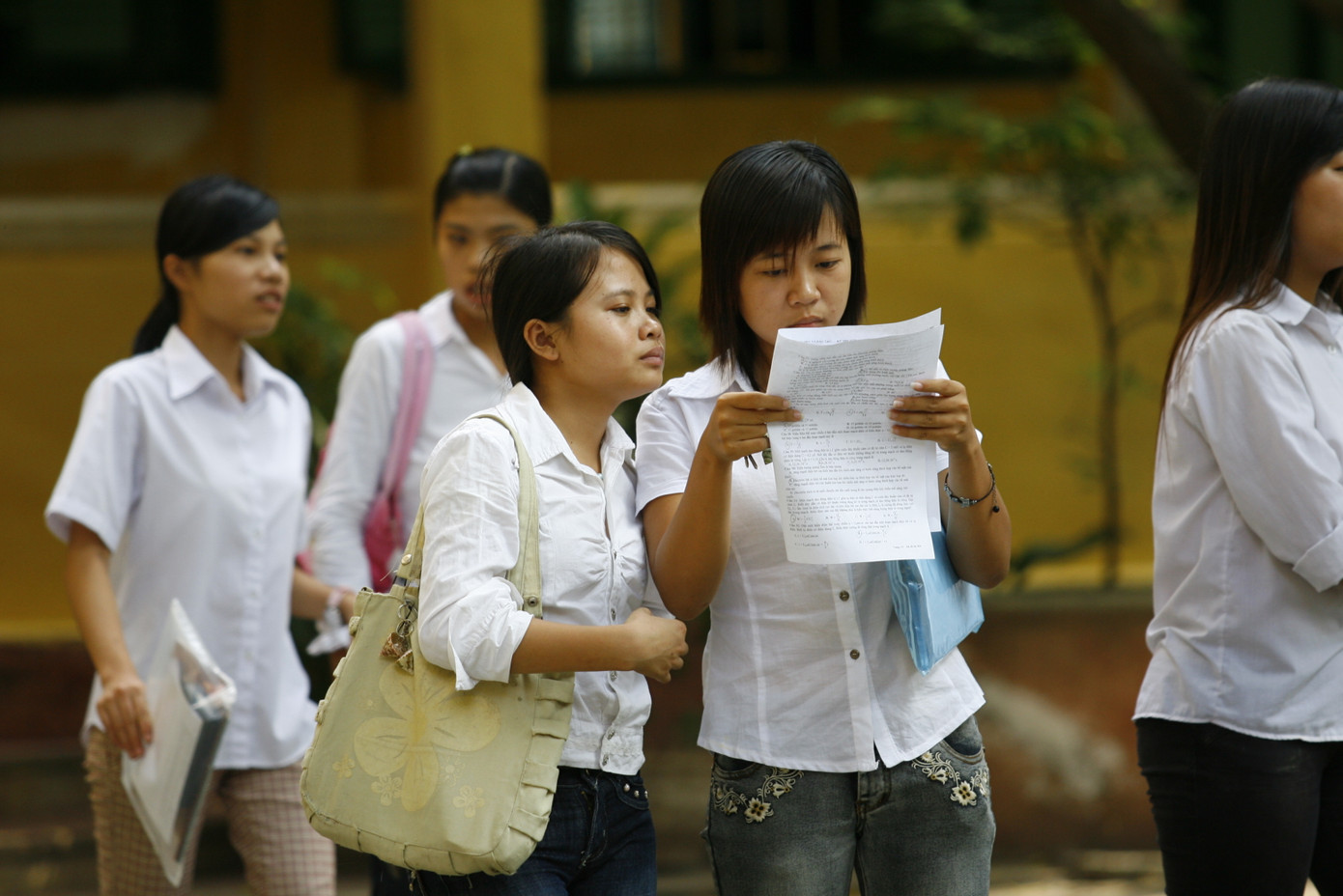 Thí sinh thi đại học năm 2010