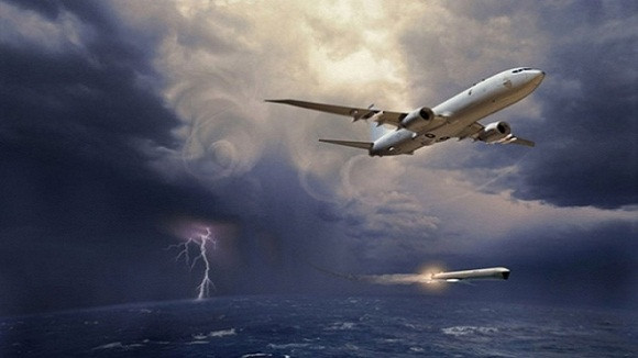 P-8A có khả năng tự bảo vệ trước các tàu mặt nước bằng tên lửa chống hạm AGM-84 Harpoon