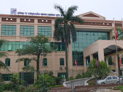 Cty Xăng dầu Hàng không là một doanh nghiệp Nhà nước nhưng lại lợi dụng chính sách tạm nhập tái xuất để buôn lậu xăng dầu, theoTổng cục Hải quan. Ảnh: Đình Thắng